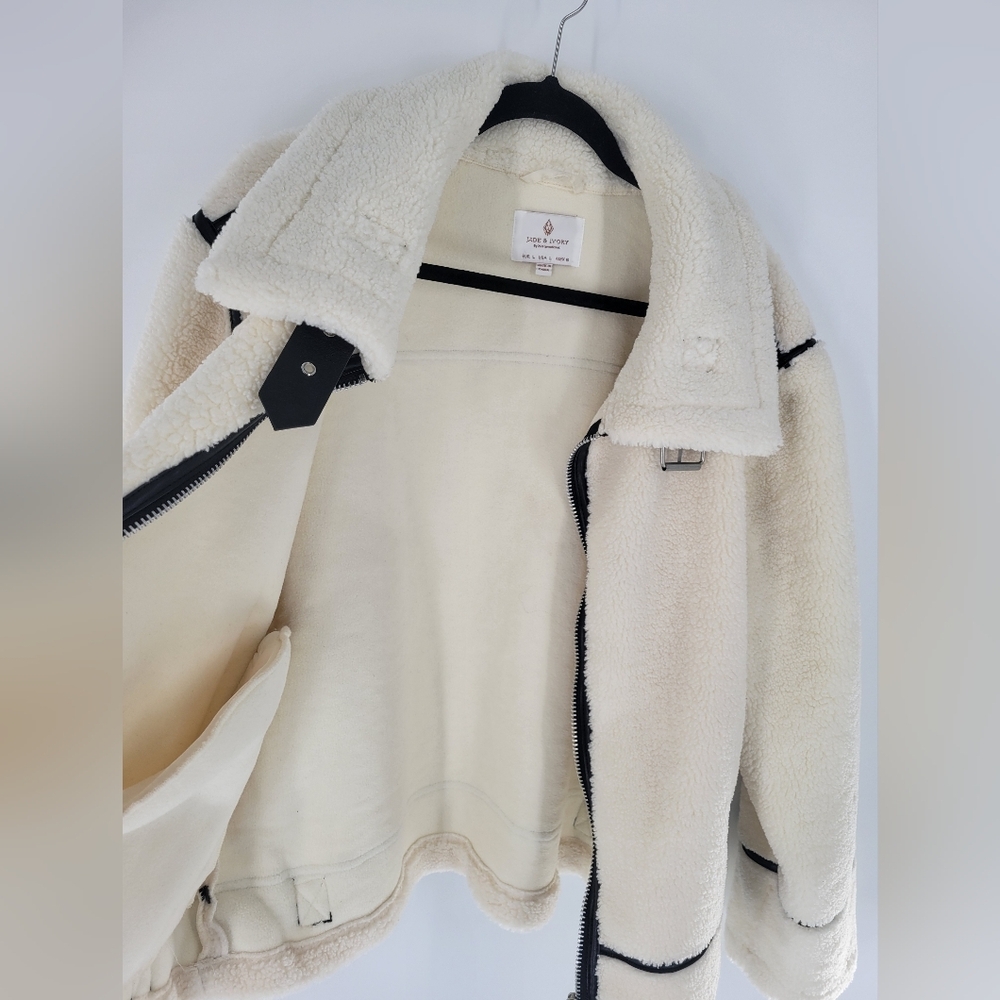 Jade & Ivory Cream Faux Shearling Aviator Jacket Black Trim Zip Front Cozy L New - Picture 5 of 5